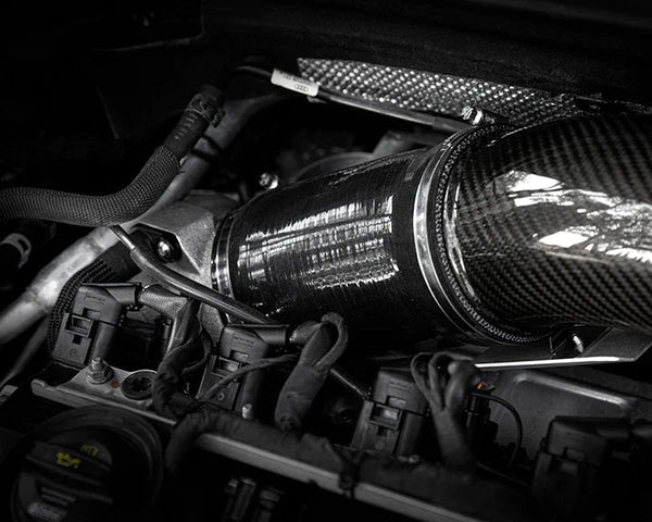 Integrated Engineering Silicon Adapter For 4" Turbo Inlets With 2.5T Carbon Intake