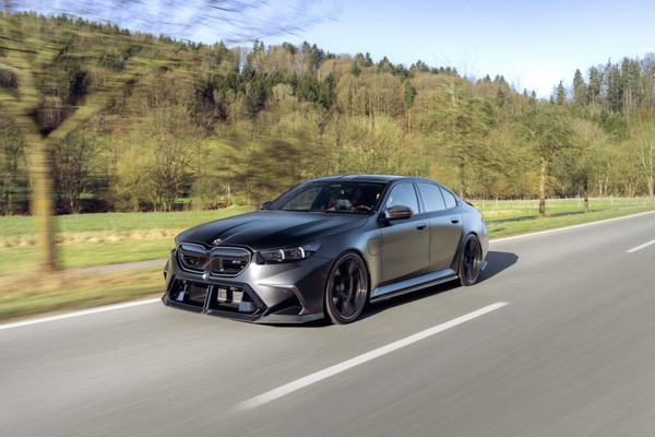 KW Suspensions G90 M5 with EDC Coilover Kit - Variant 4