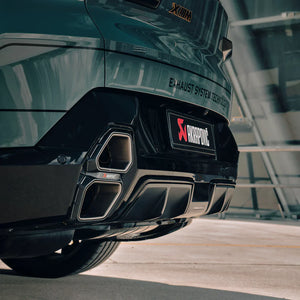 Akrapovic 23-24 BMW XM (G09) TwinPower Turbo V8 Hybrid Slip-On Race Line (Titanium) w/ Carbon Tips - ModMyEuro