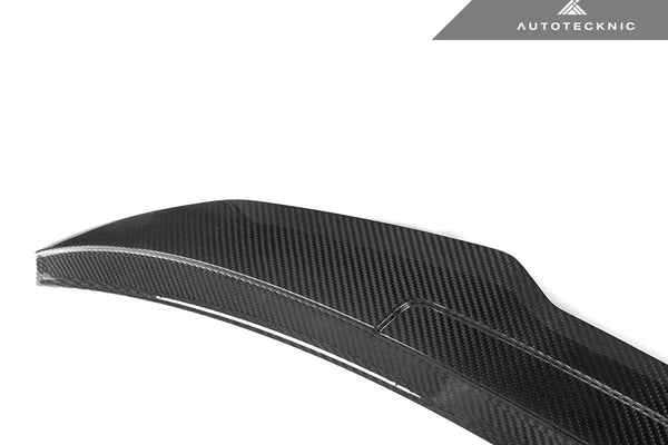 close up carbon