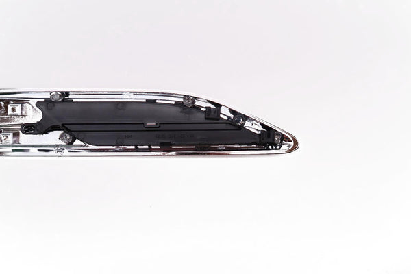 Bentley Bentayga chrome right fender air vent grill 1pc #2015