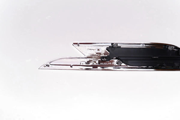 Bentley Bentayga chrome right fender air vent grill 1pc #2015