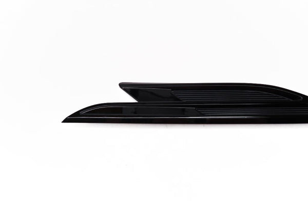 Bentley Bentayga black left fender air vent grill #2017
