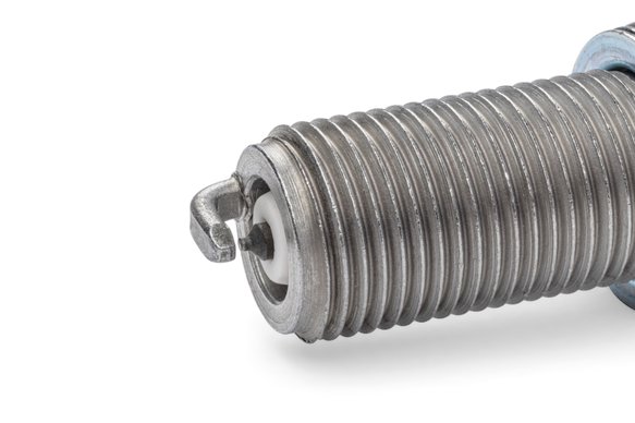 APR Iridium Pro Spark Plugs - 14x26.5x16mm - Heat Range: 9